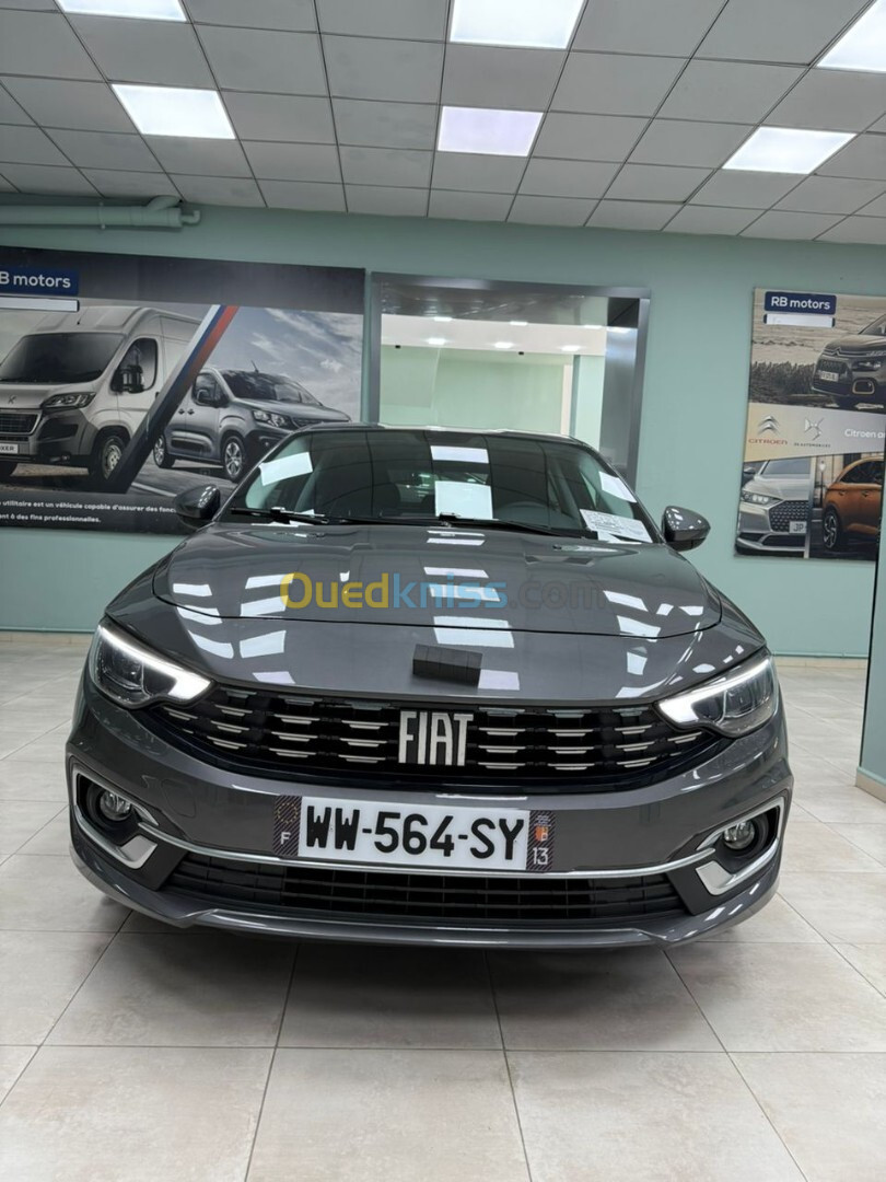 Fiat Tipo Sedan 2024 Life