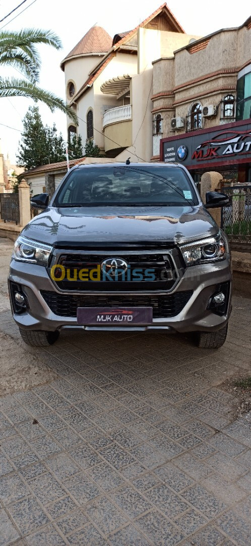 Toyota Hilux 2020 LEGEND DC 4x4 Pack Luxe