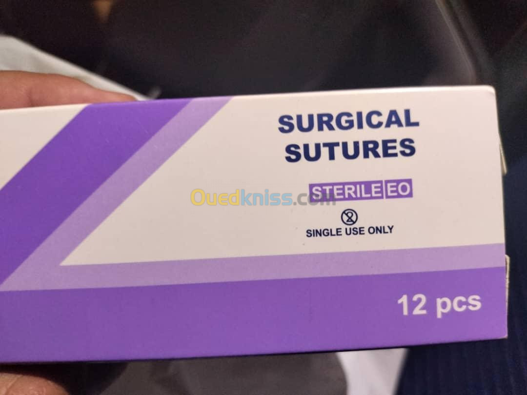 Fils de suture 