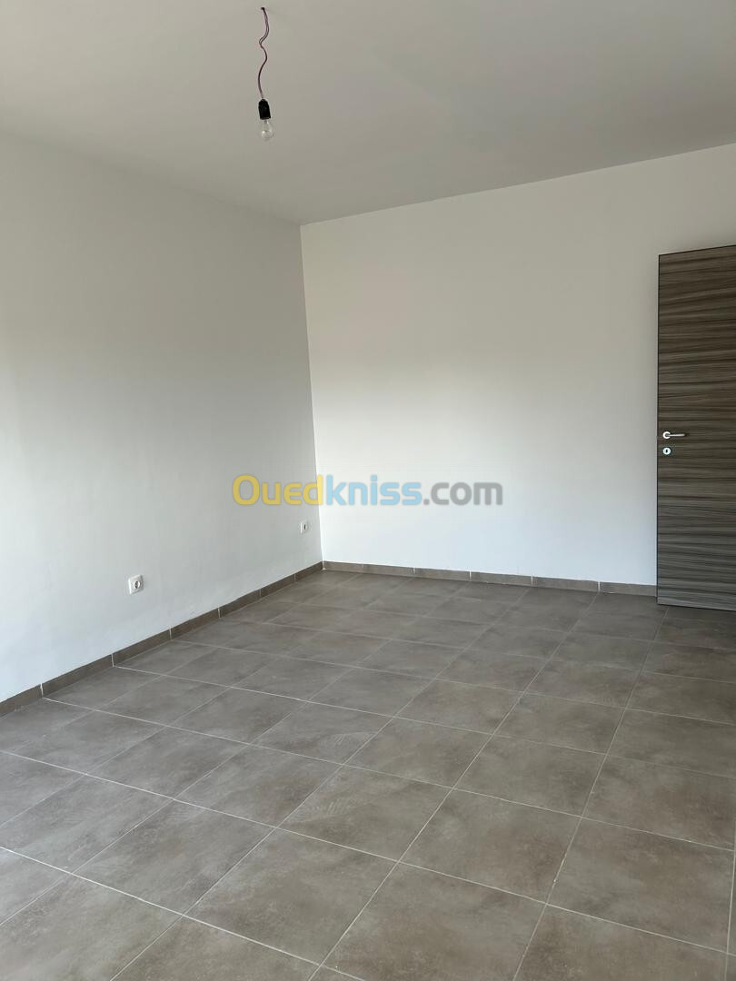 Location Appartement Tipaza Bou ismail