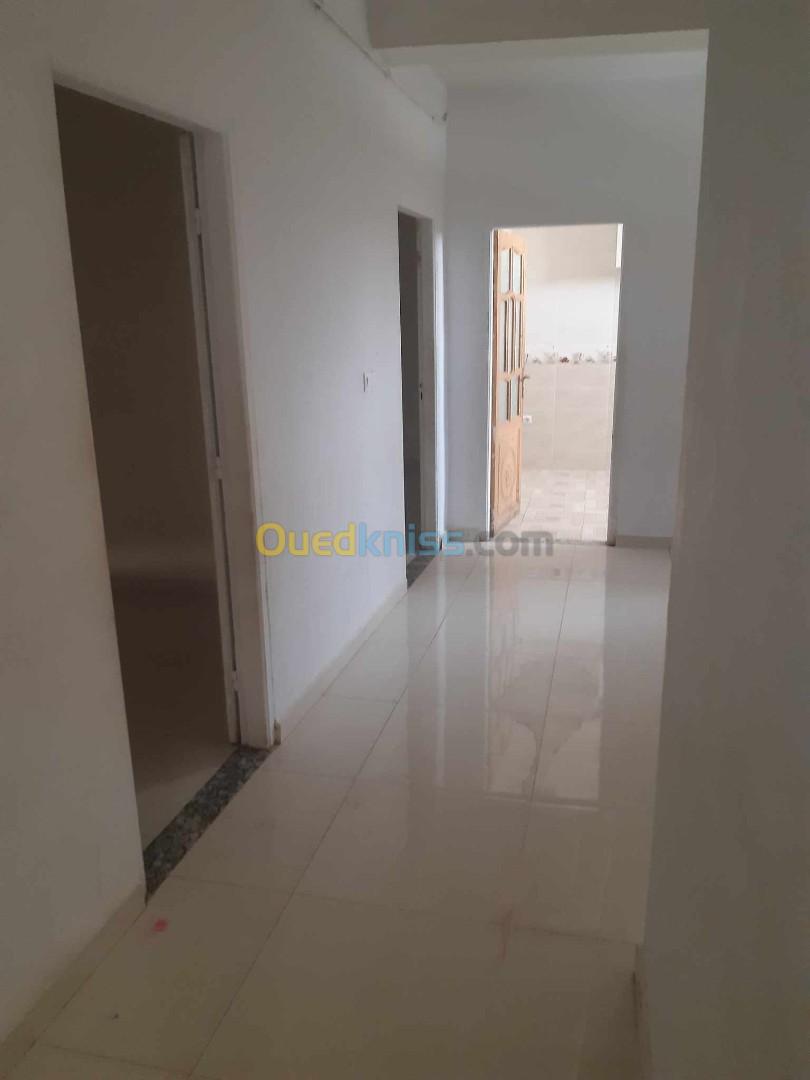 Location Appartement F3 Alger Khraissia