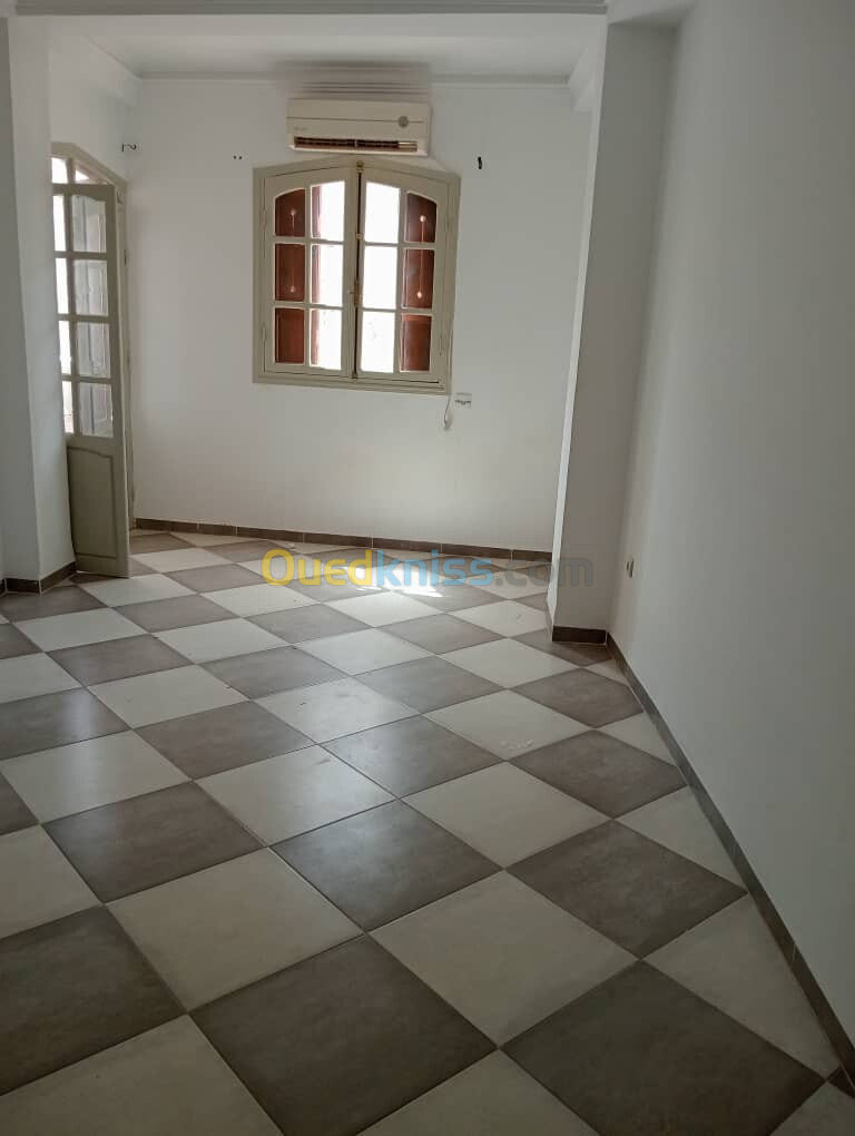 Location Appartement F3 Alger Baba hassen