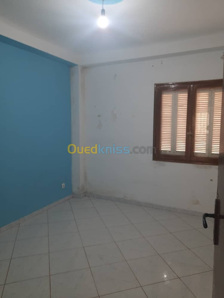 Location Appartement F3 Alger Zeralda