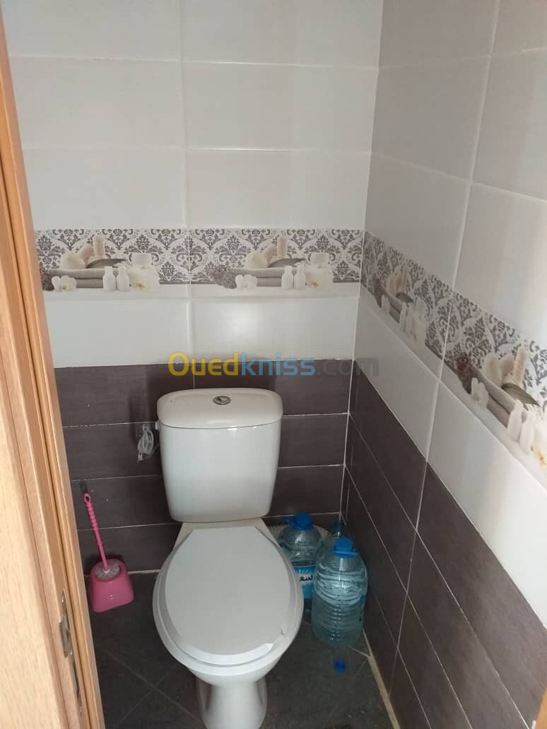 Location Appartement F4 Alger Draria