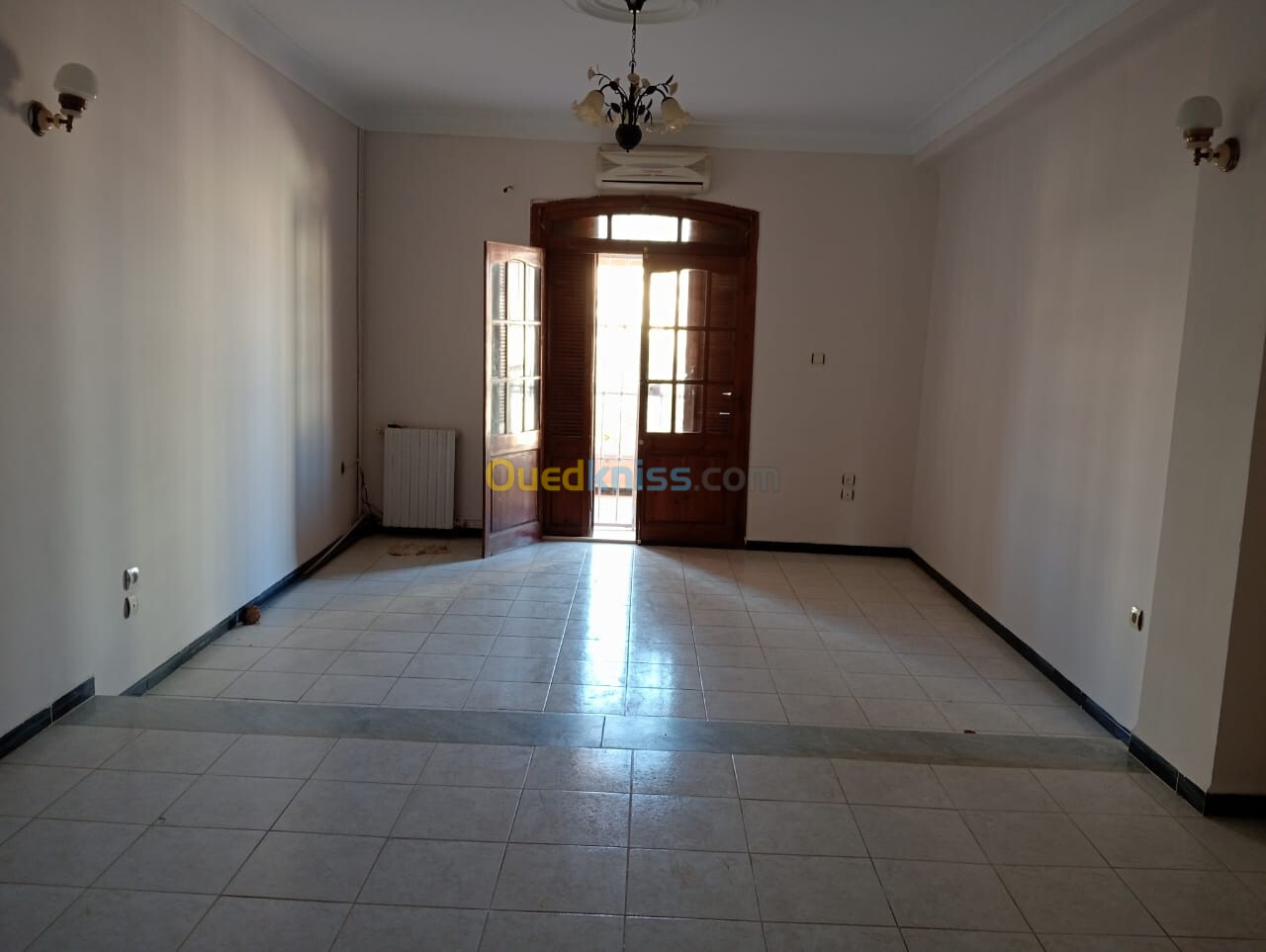 Location Appartement F4 Alger Dely brahim