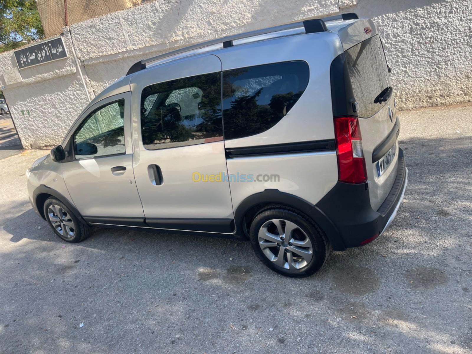 Renault Kangoo 2023 