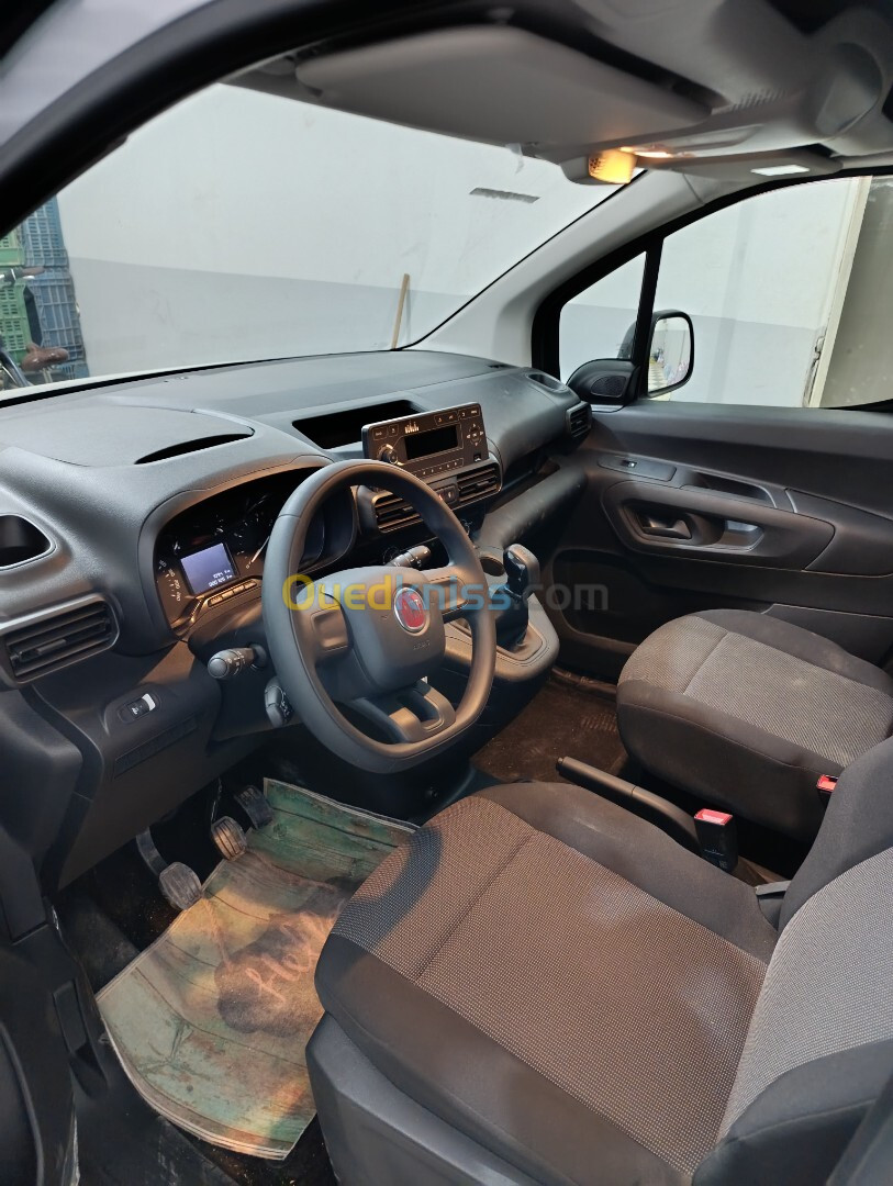 Fiat Doblo 2024 Dz