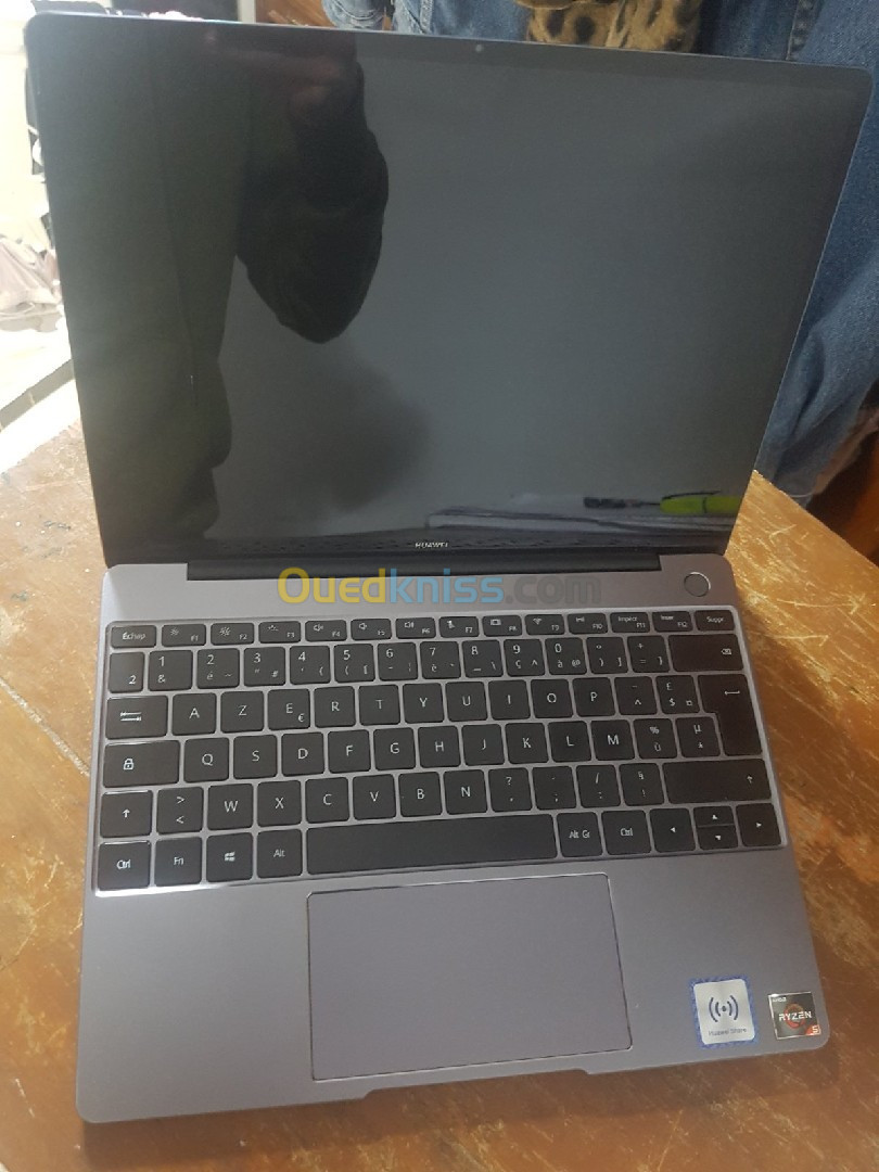 pc huawei matebook 13