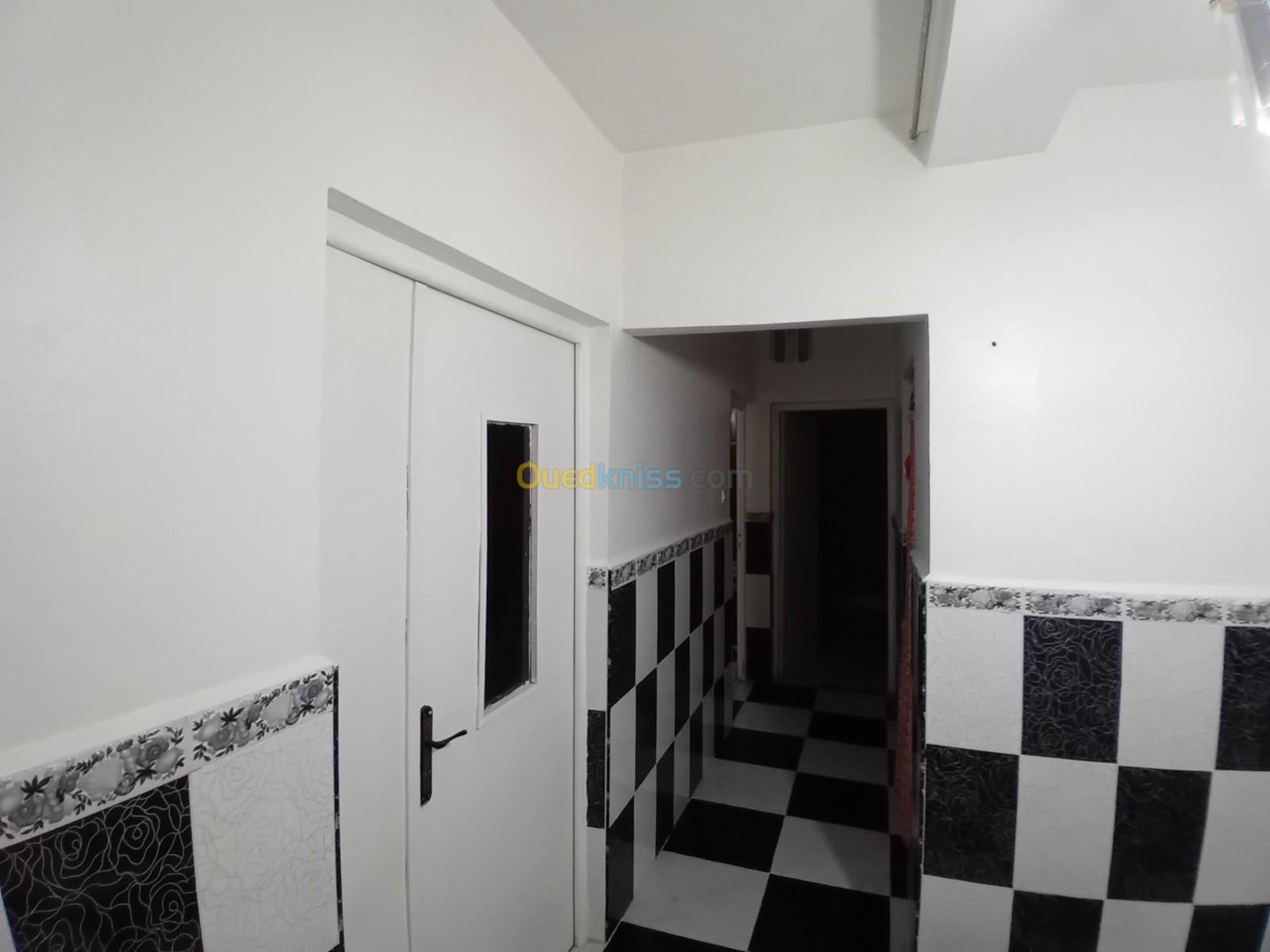 Vente Appartement F3 Tiaret Tiaret