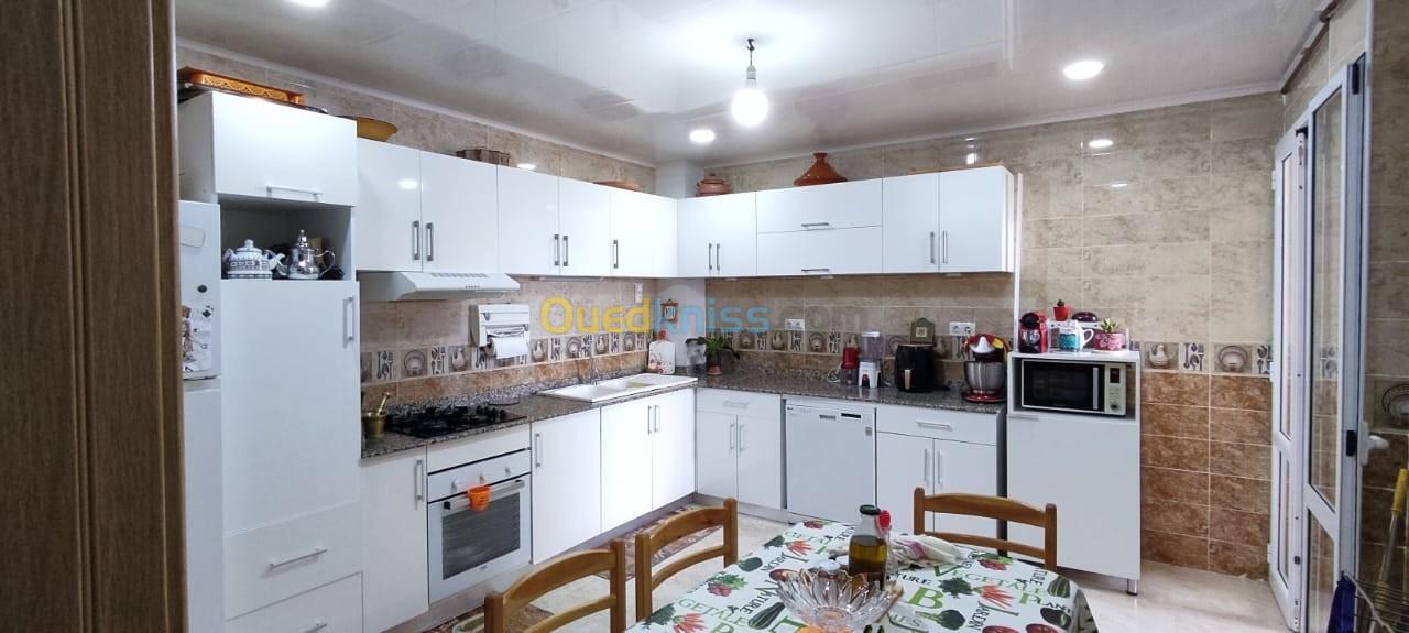 Vente Appartement F5 Alger Ain benian