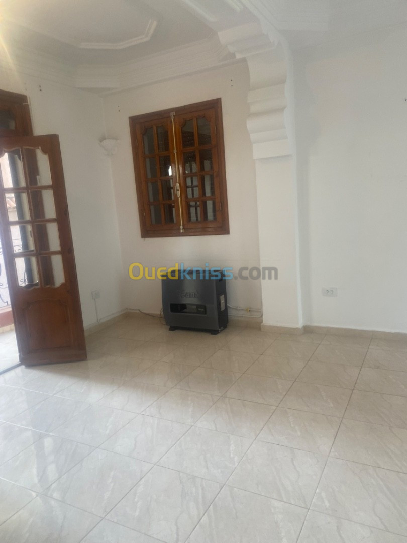 Location Niveau De Villa F3 Alger Kouba