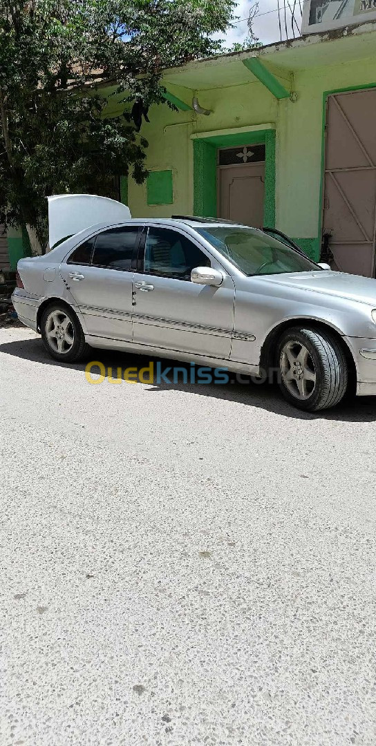 Mercedes C220 2002 