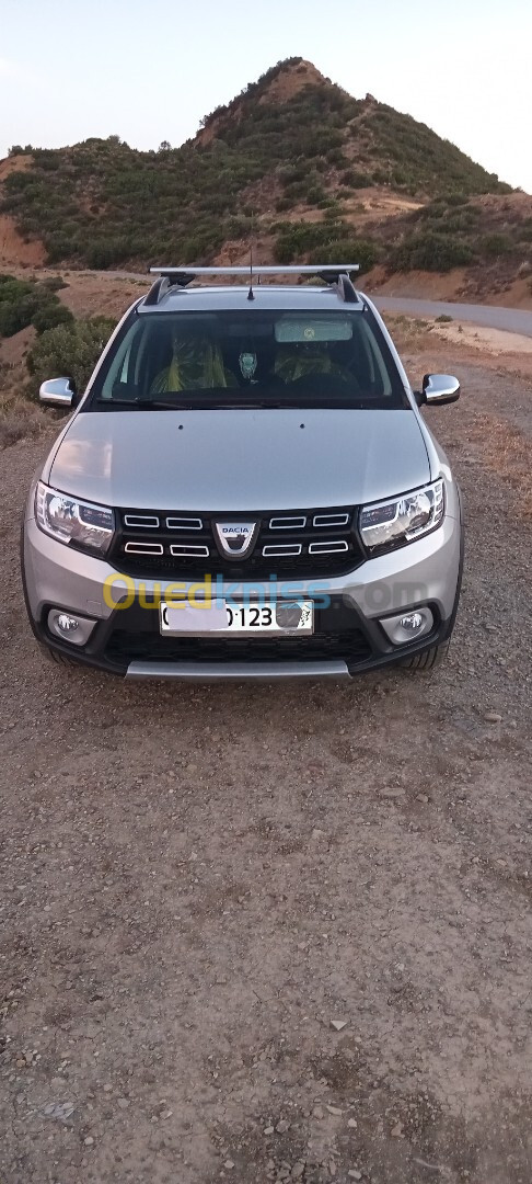 Dacia STEPWAY 2023 SANDERO