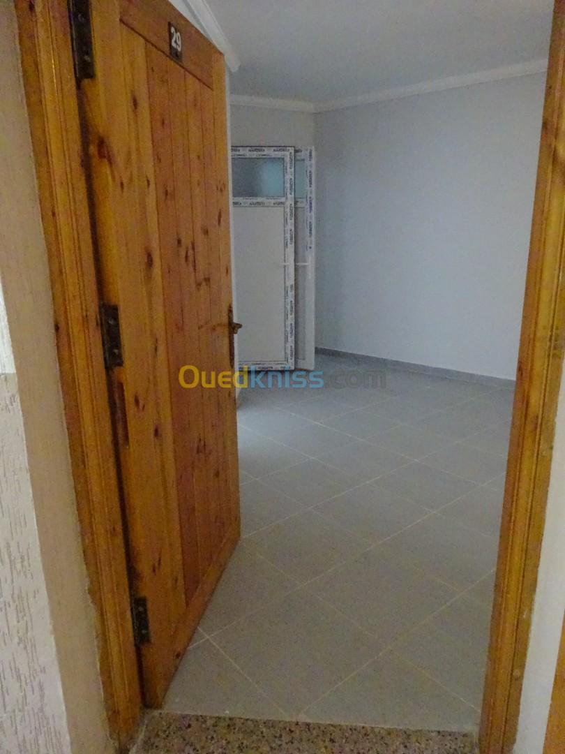 Vente Appartement F5 Oran Ain el turck