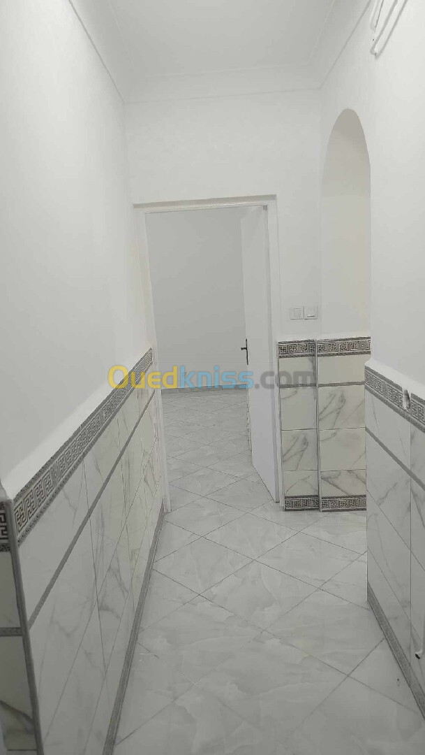 Location Niveau De Villa F3 Alger Zeralda