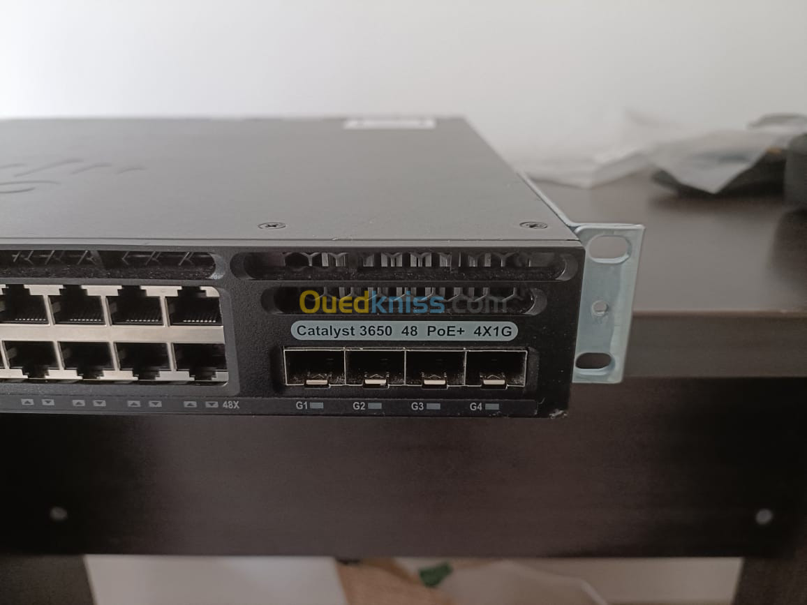 Cisco Catalyst 3650 48 Giga POE+ + 4*1G SFP