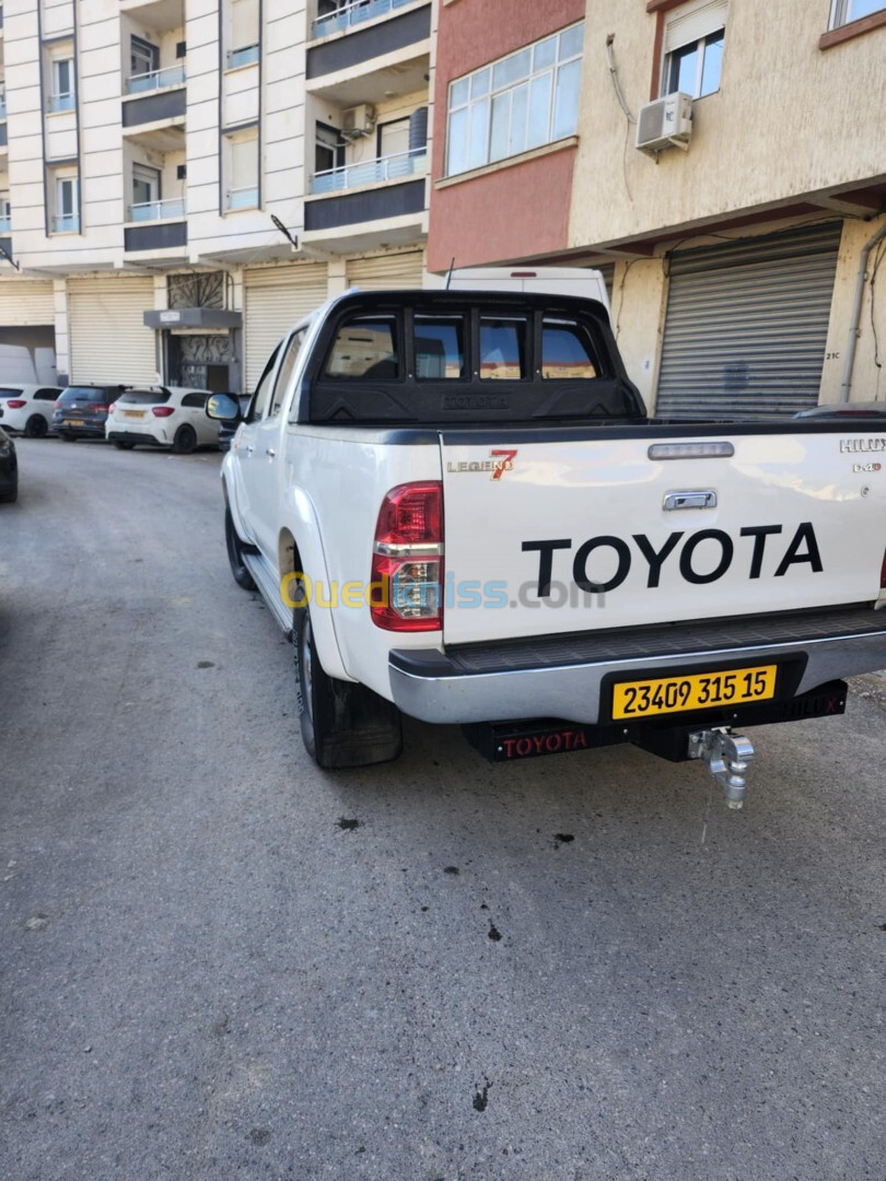 Toyota Hilux 2015 LEGEND DC 4x4