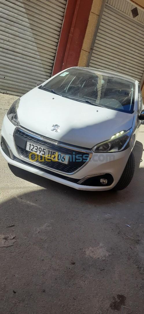 Peugeot 208 2015 Allure Facelift