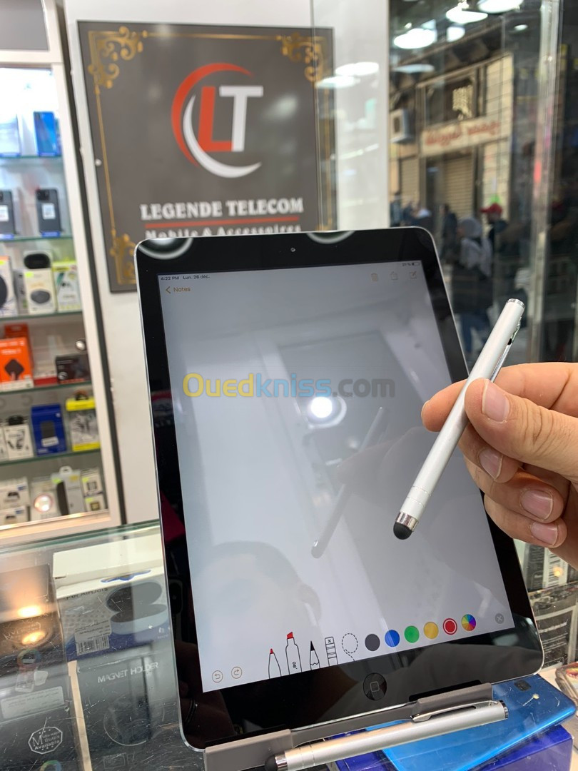 Stylo pour tablette et téléphone 