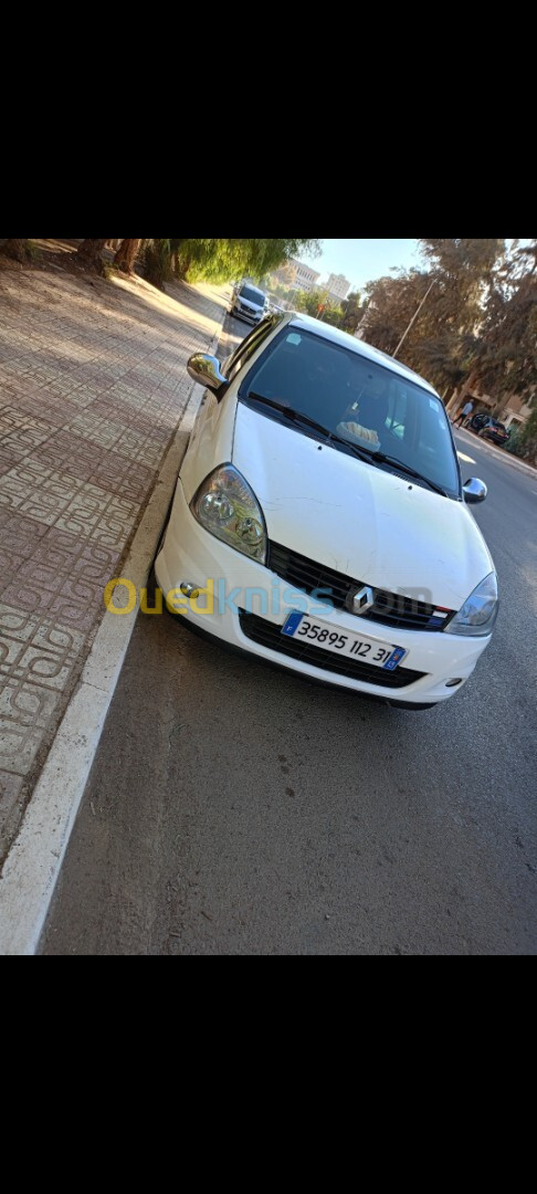 Renault Clio Campus 2012 