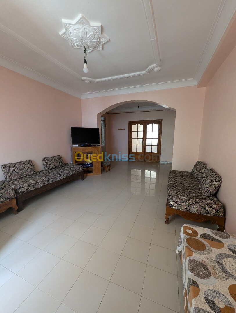 Location Niveau De Villa F3 Oran Bir el djir