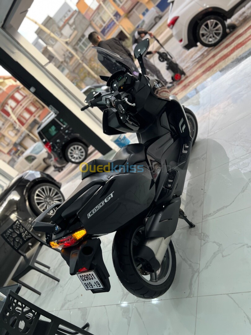 C650 gt BMW 2019