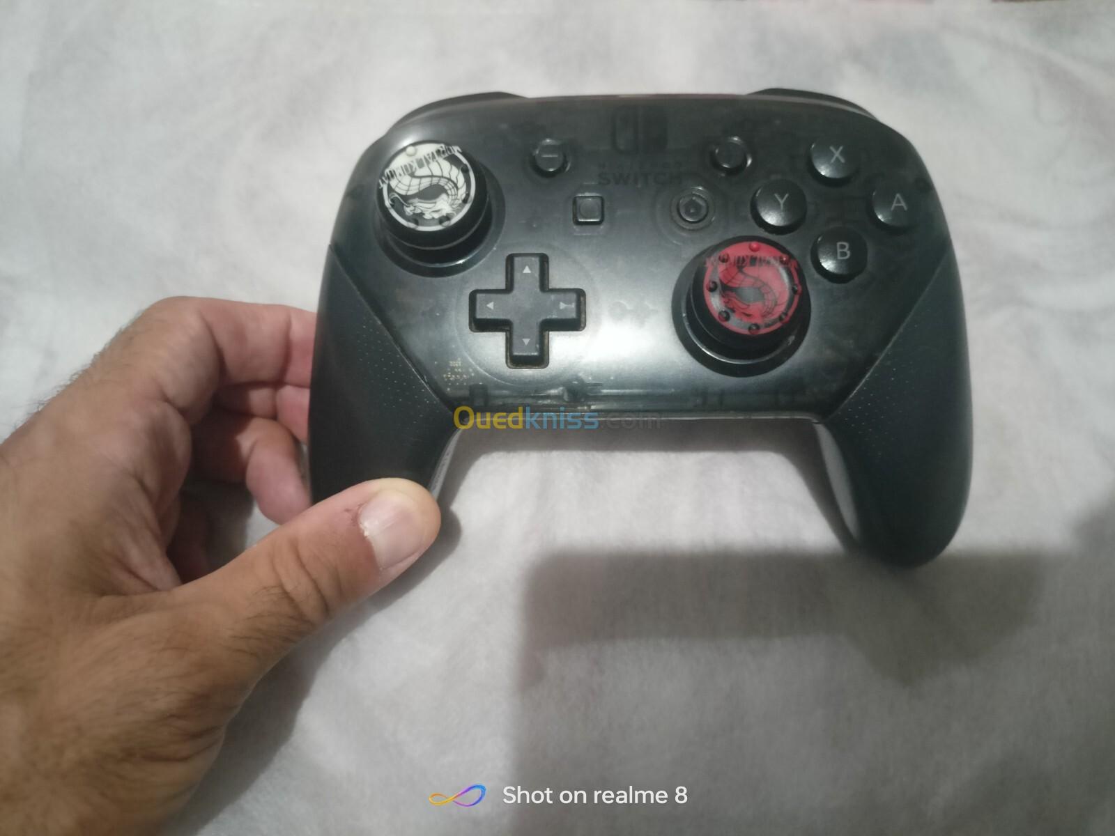 Nintendo switch manette pro et joy con 