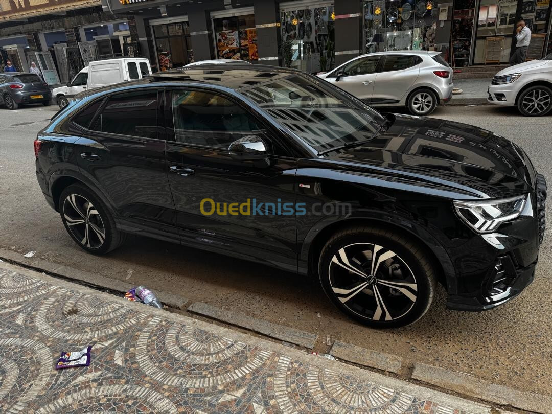 Audi Q3 2023 S line