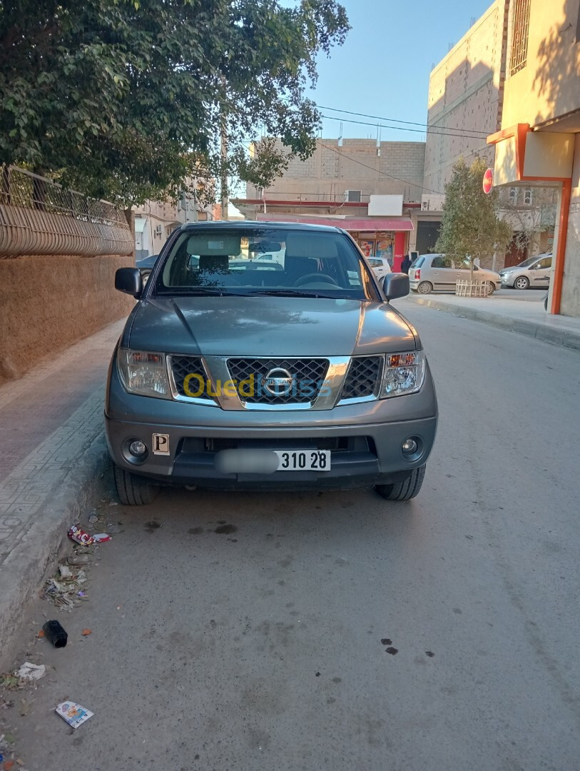 Nissan Navara 2010 Elegance 4x2