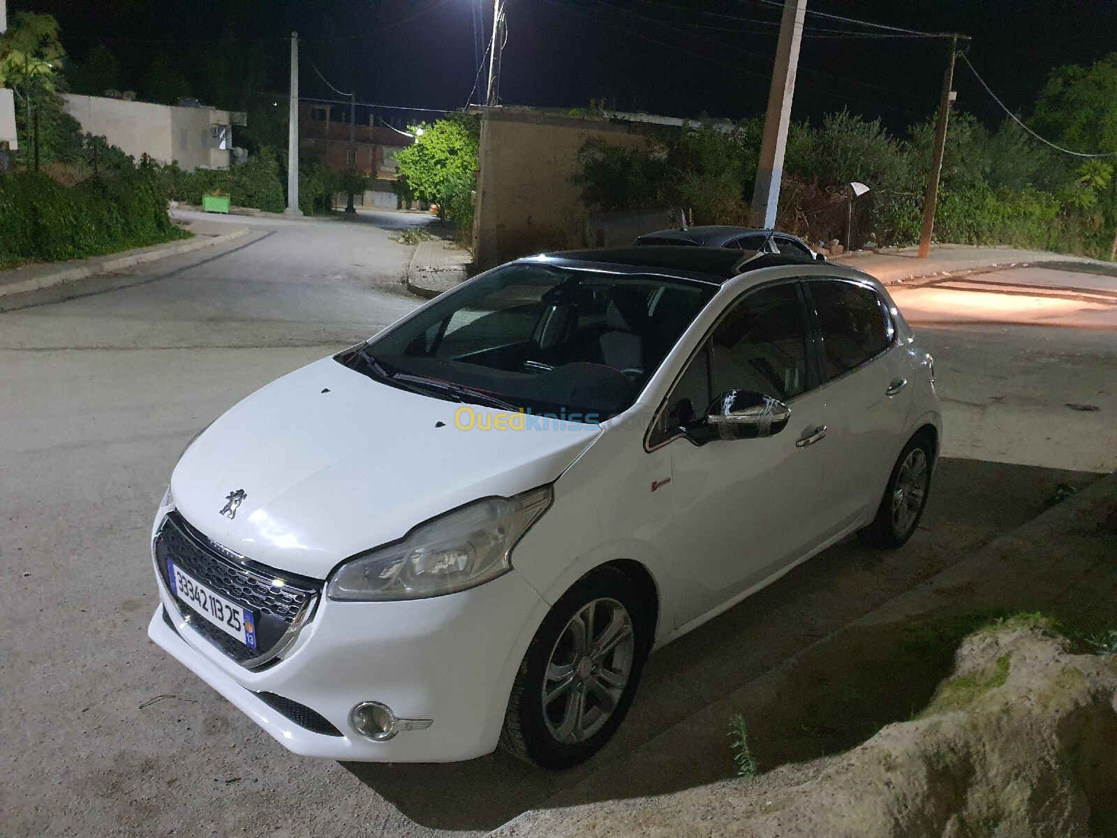 Peugeot 208 2013 Allure