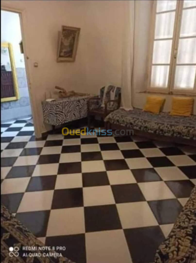 Location vacances Niveau De Villa F3 Mostaganem Stidia