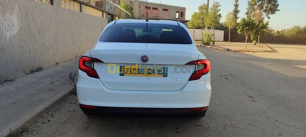 Fiat Tipo 2024 City+