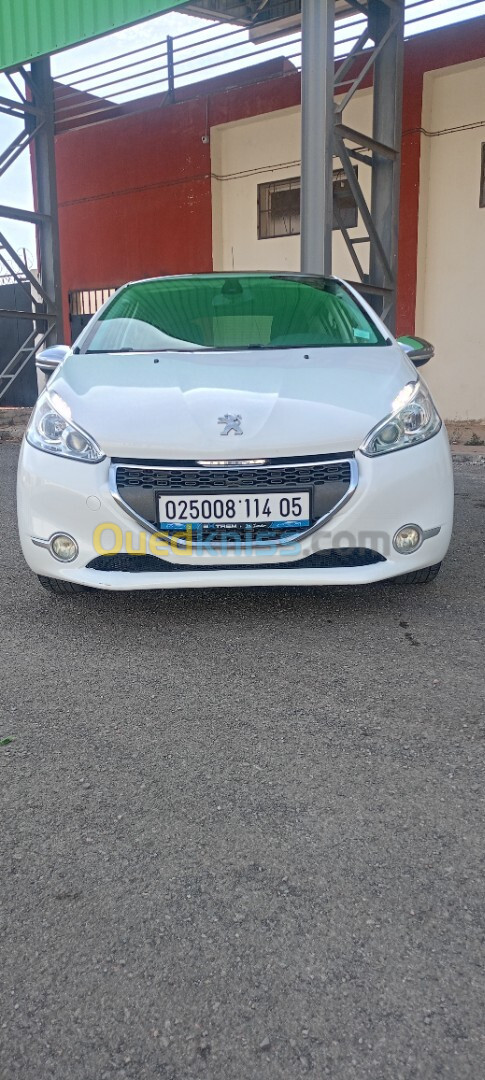 Peugeot 208 2014 Allure