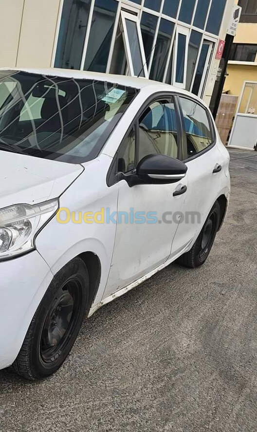 Peugeot 208 2013 208