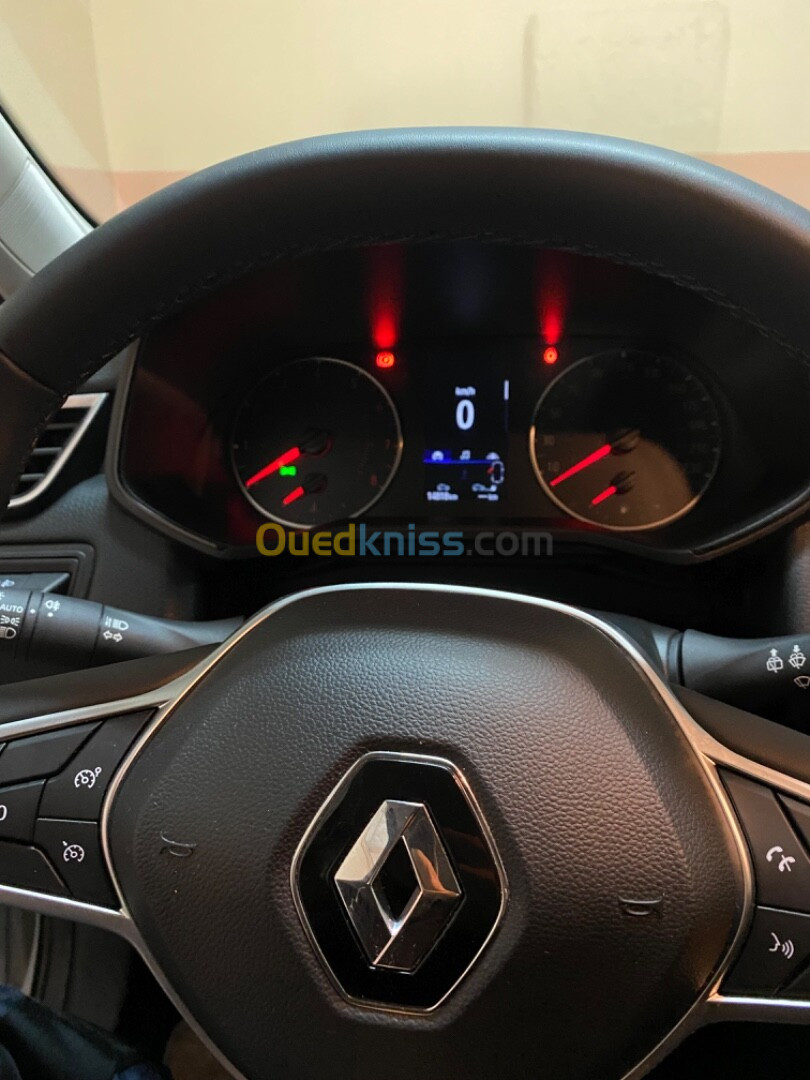 Renault Clio business 2023 Business la 65