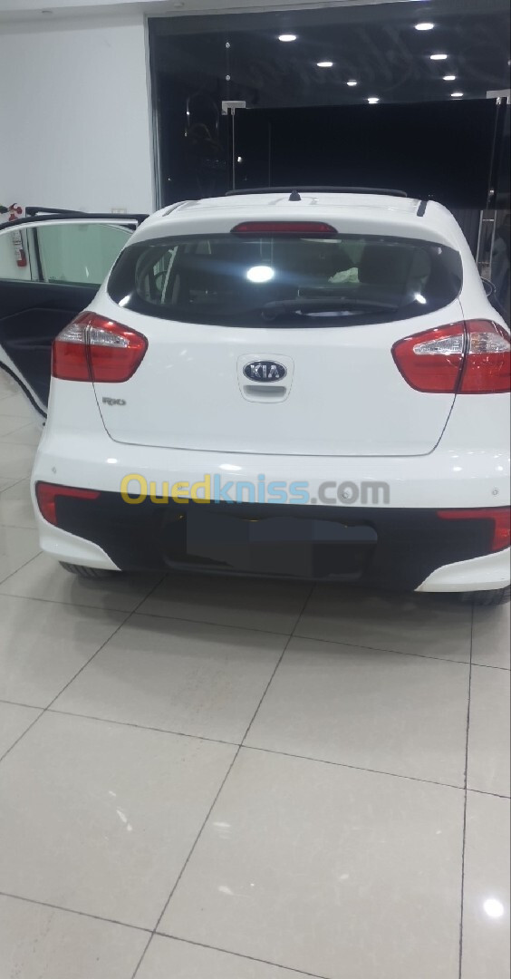 Kia Rio 5 portes 2015 