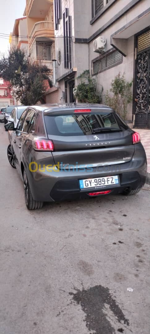 Peugeot 208 2022 208