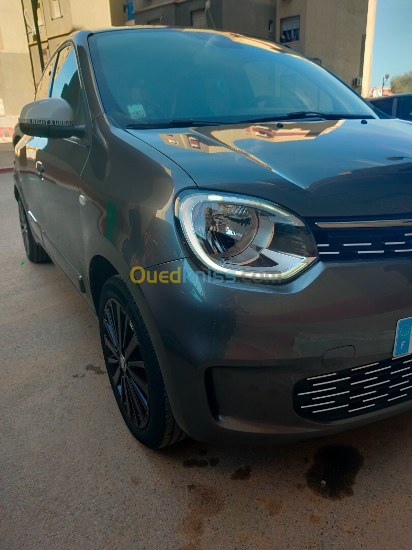 Renault Twingo 3 phase 2 2022 Urban night x