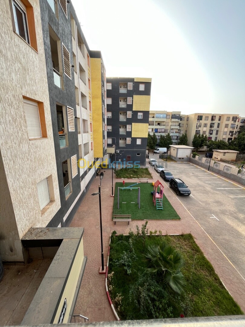 Location Appartement F4 Chlef Chlef