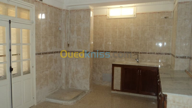 Location Niveau De Villa F4 Alger Bouzareah