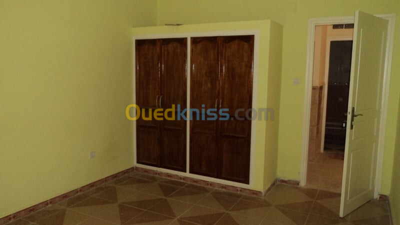 Location Niveau De Villa F4 Alger Bouzareah