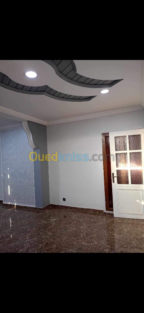 Location Appartement F5 Guelma Guelma