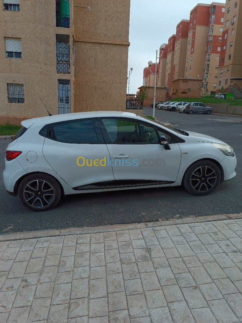 Renault Clio 4 2015 Limited