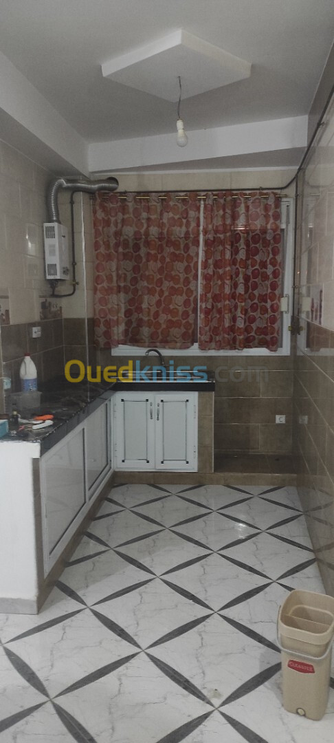 Location Appartement F3 Alger Khraissia