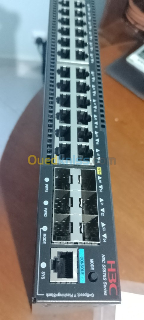 switch H3C S5570S-54S-EI - 48 ports Gigabit + 6 SFP+ 10G