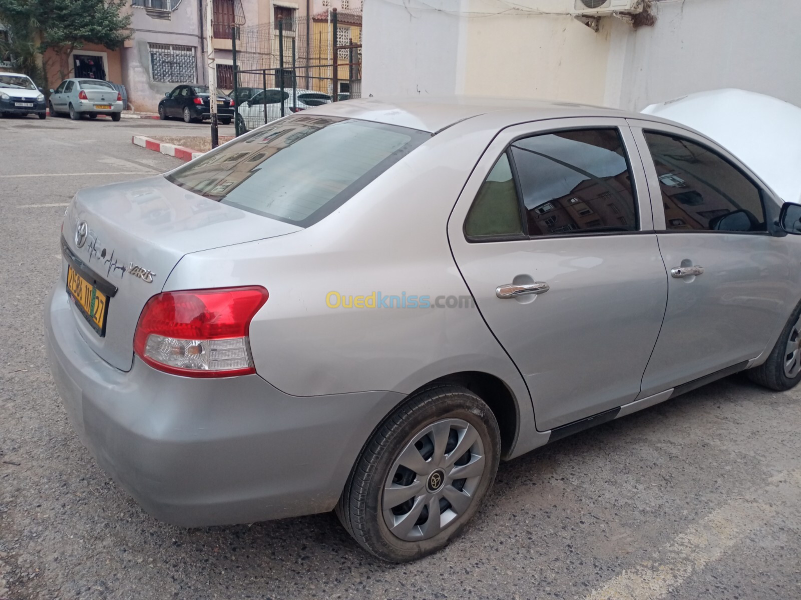 Toyota Yaris Sedan 2011 