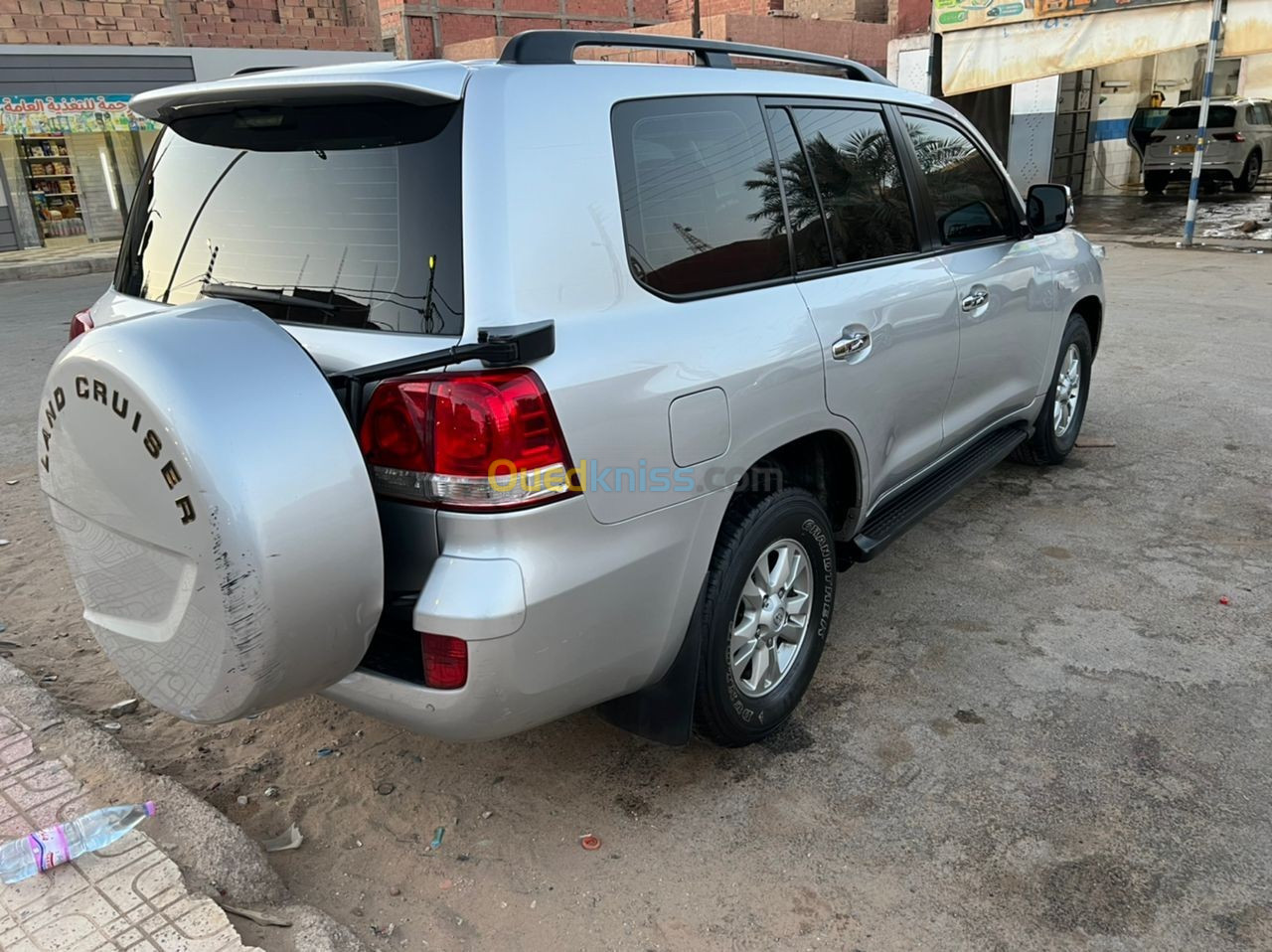 Toyota Land Cruiser 2011 Long