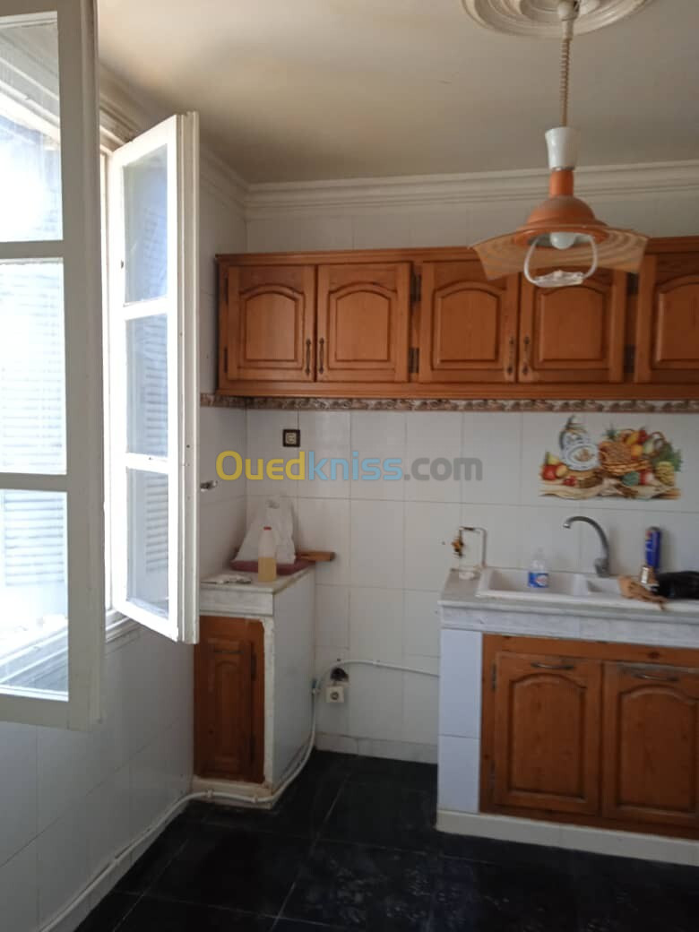 Location Appartement F3 Alger Ain naadja