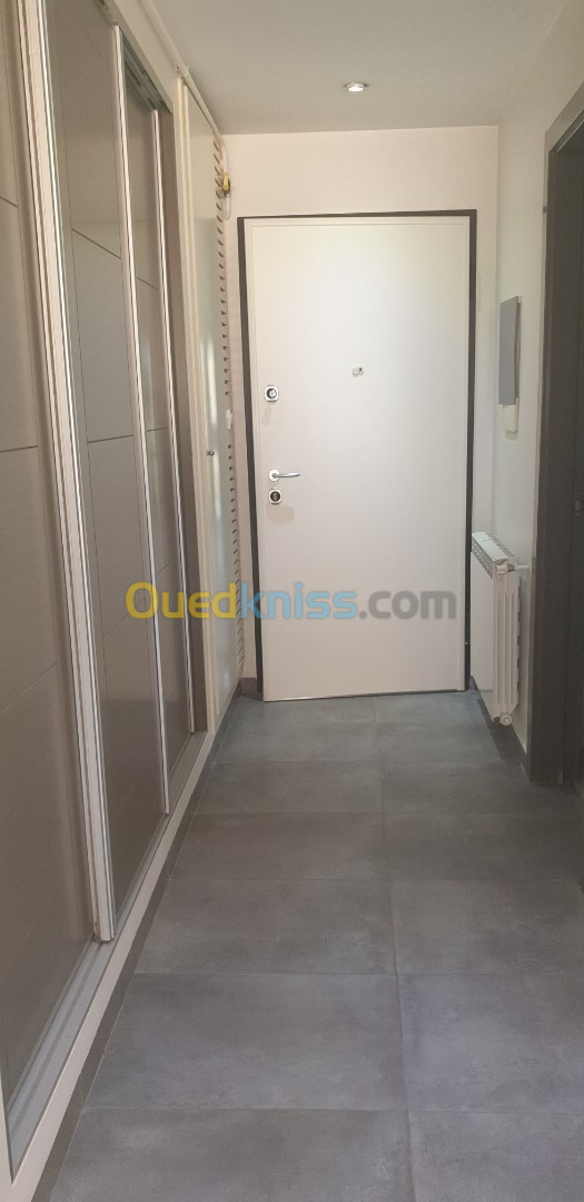 Location Appartement F3 Alger Hydra