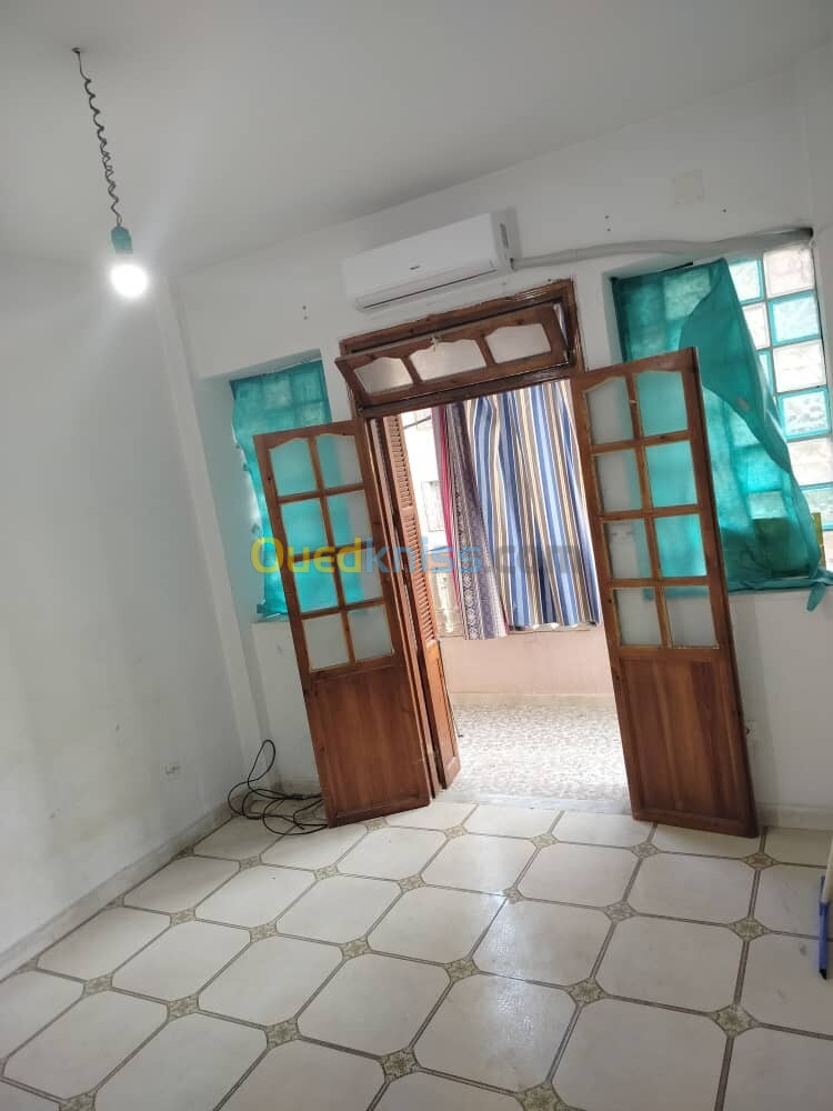 Location Niveau De Villa F2 Alger Ain naadja